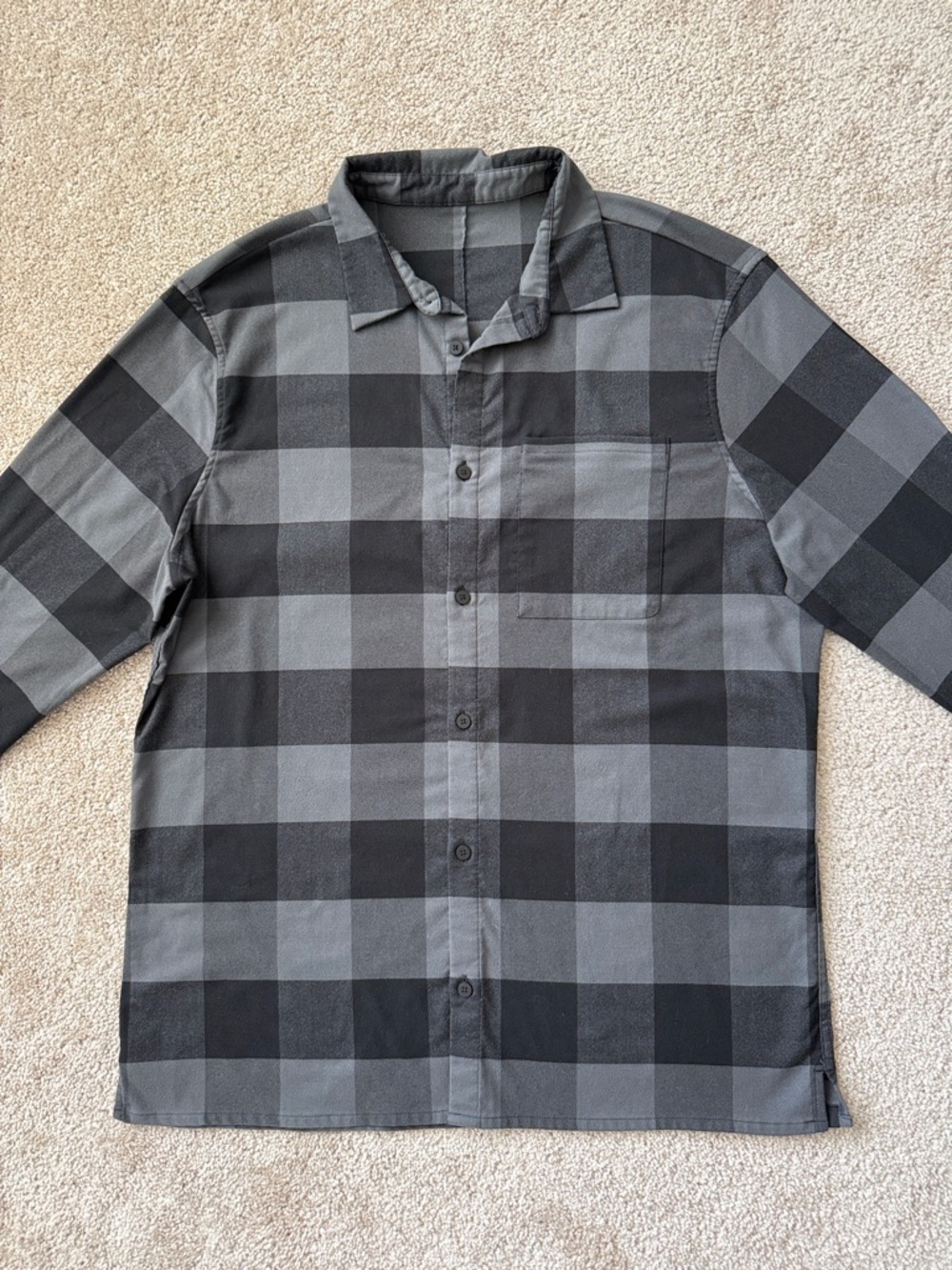 Lululemon Masons Peak Black Grey Flannel Button Up Shirt - Picture 3 of 10